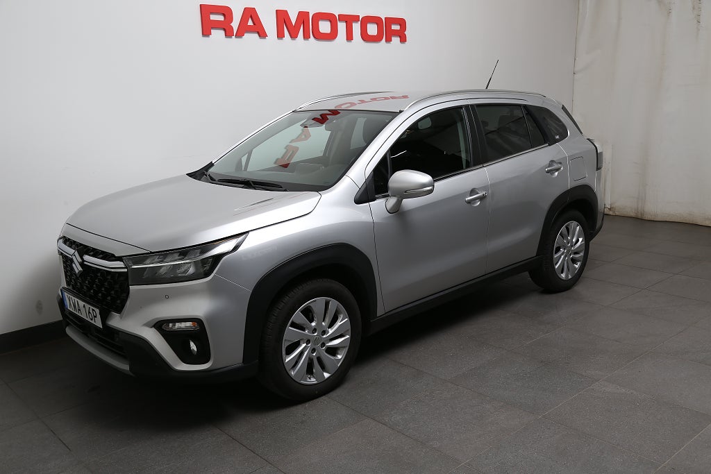 Suzuki S-Cross Hybrid AllGrip AWD Kamera P-sensorer 2023