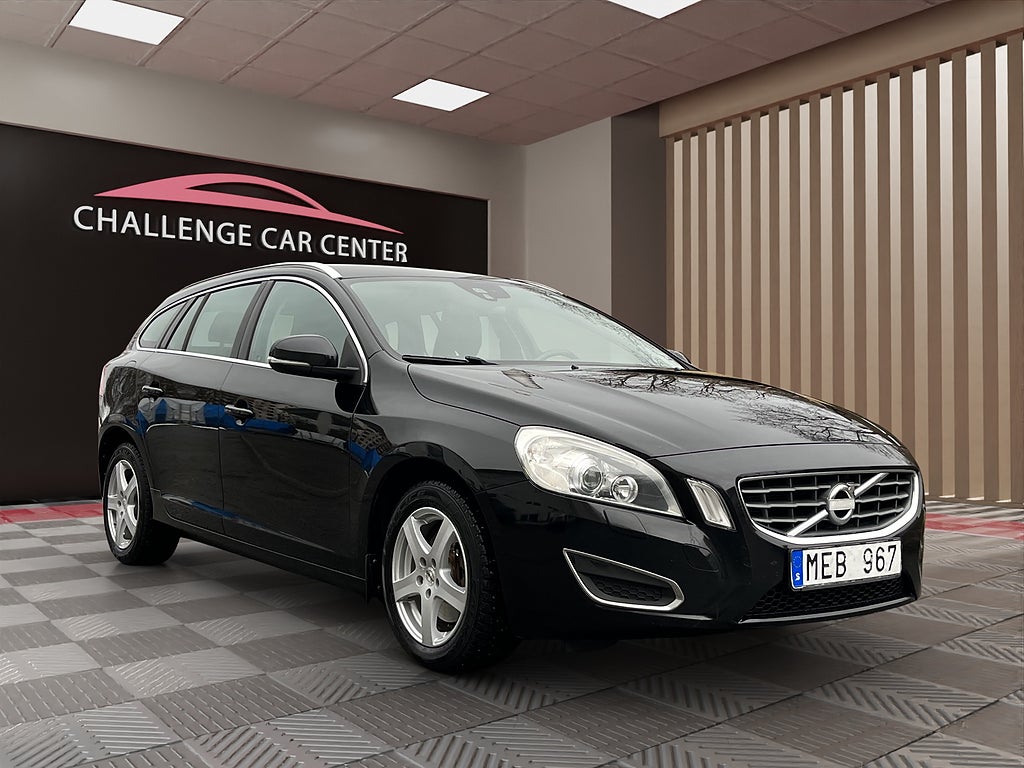 Volvo V60 T4F Powershift Summum Euro 5 Skinn NyKamrem och Service