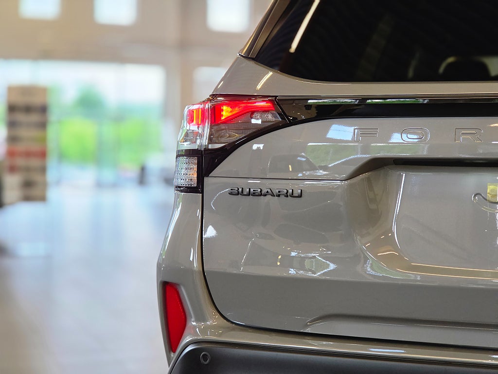 Subaru Forester 2,0 150hk e-Boxer Limited / Skinn / Rattvärme / 360-kam