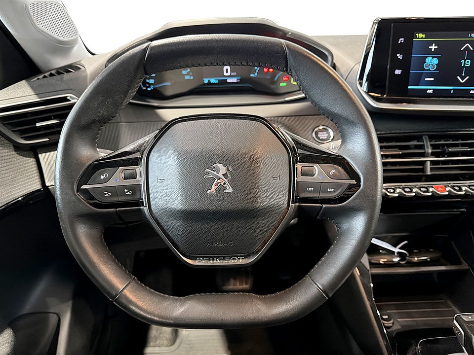 Bild på Peugeot E-208 Active 50kWh 136hk Aut CARPLAY BACKSENSORER