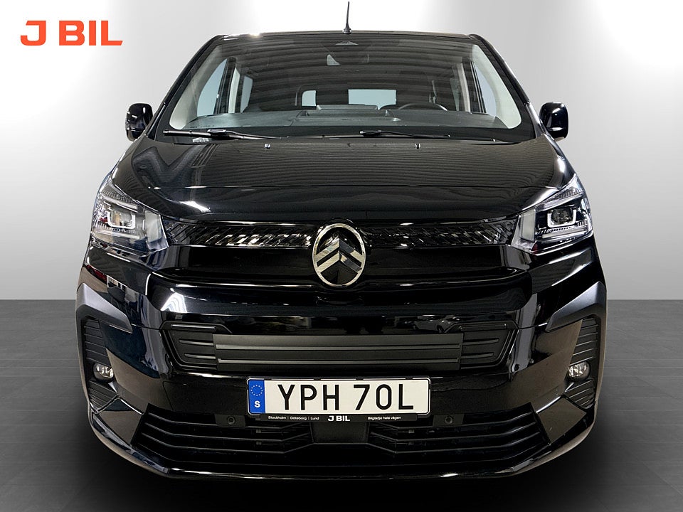 Bild på Citroen SpaceTourer PLUS 2.2 BHDi 180hk Aut 9-SITS BACKKAMERA CAPLAY