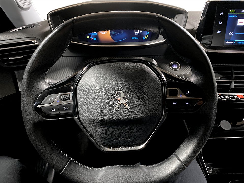 Bild på Peugeot E-2008 Allure Pack 50kWh 136hk Aut - B-KAMERA, CARPLAY