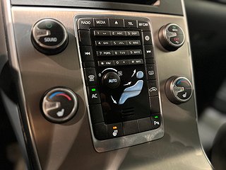 Volvo V60 D5 AWD Geartronic Summum Drag Dvärm VoC Skinn SoV