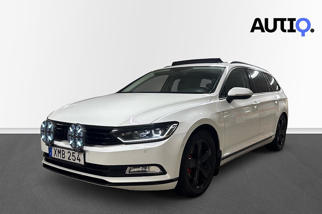 Volkswagen Passat Sportscombi 2.0 TSI 220HK | Cockpit | Pano | Dragkrok