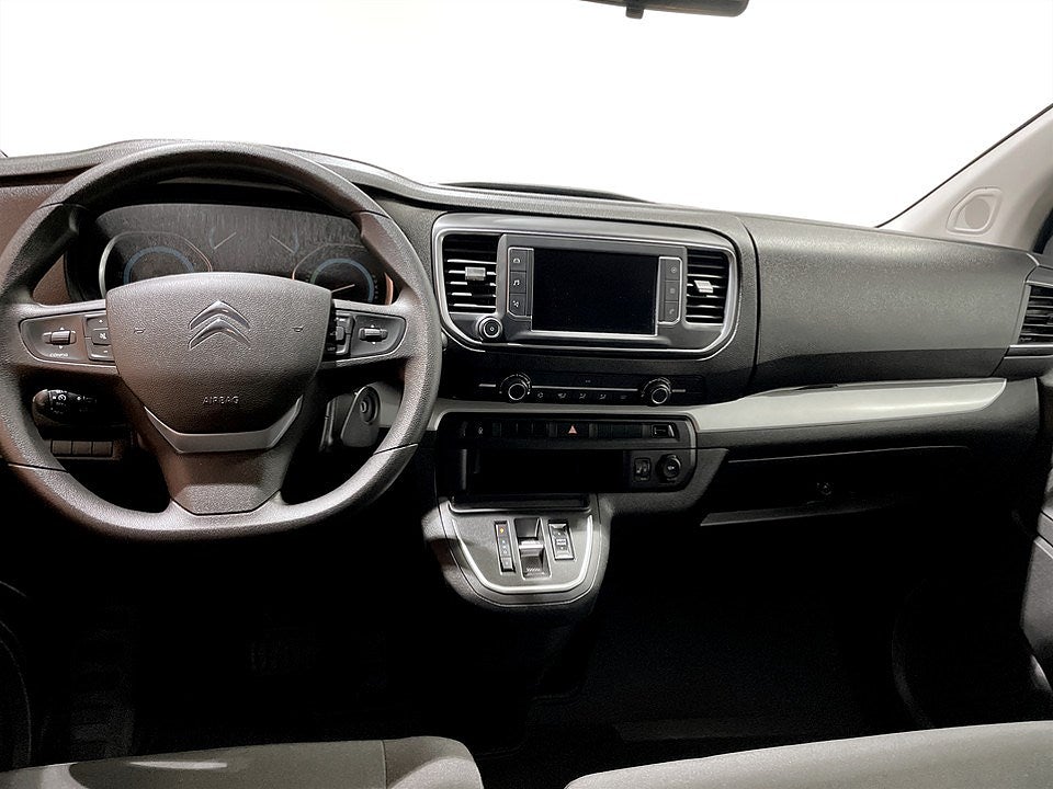 Bild på Citroën ë-Spacetourer Feel 75kWh 136hk L3 - 9-SITS,NAV,B-KAMERA