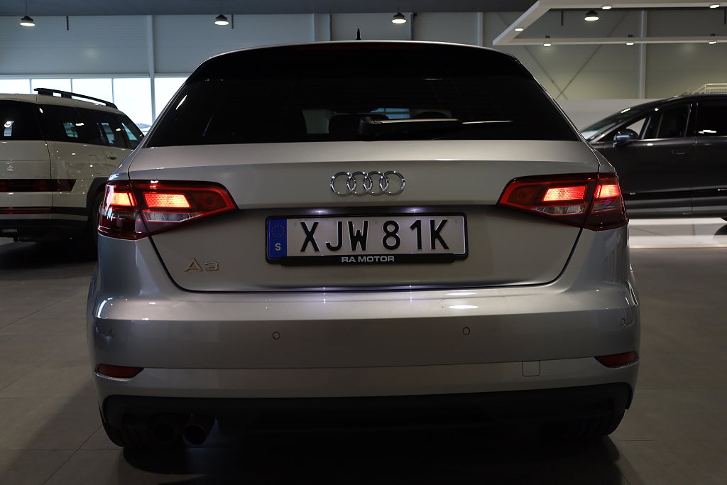 Audi A3 Sportback 35 TFSI S Tronic Proline Navi Blåtand