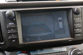 SUV Toyota RAV4 15 av 23