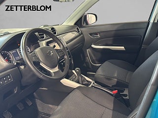 SUV Suzuki Vitara 8 av 14