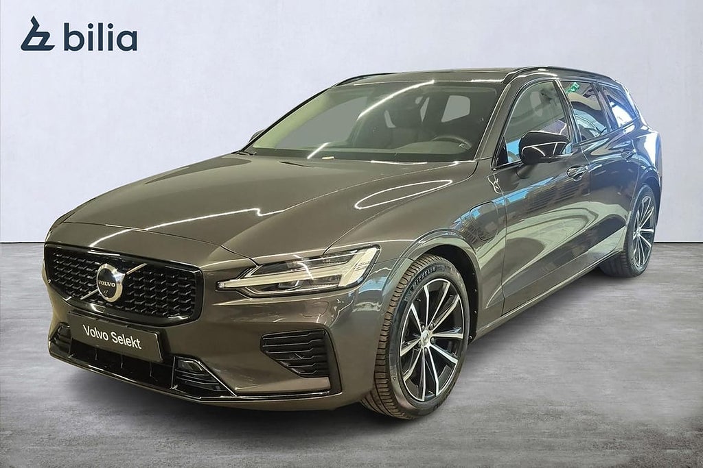 Volvo V60 Recharge T8 Plus Dark