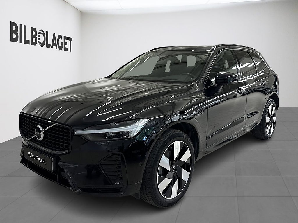 Volvo XC60 Recharge T6 Ultimate Dark | Dragkrok | 360 kam...