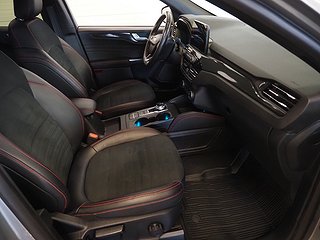 SUV Ford Kuga 11 av 25