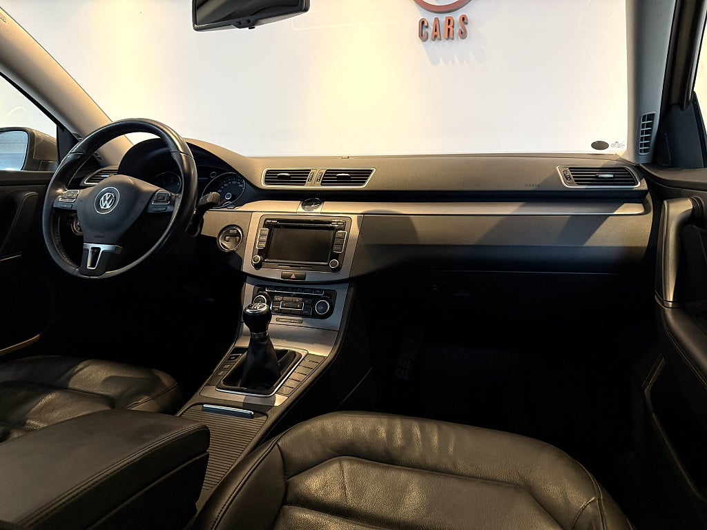 Volkswagen Passat Variant 1.4 TGI EcoFuel Masters VÄRMARE NYBES 2-ÄGARE