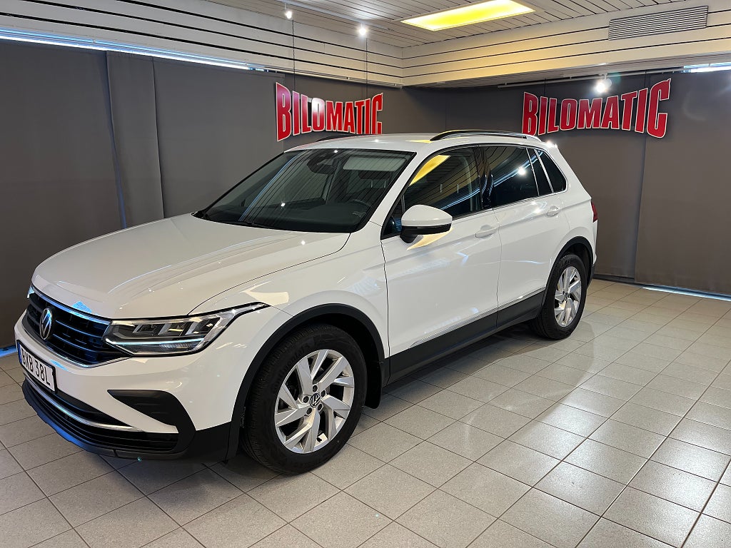 Volkswagen Tiguan 1.5 TSI 150HK DSG/AUT Drag Värmare Digital Cockpit V-hj