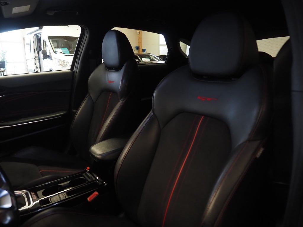 Kia ProCee'd GT 1.6 T-GDI DCT 204hk B-Kam GPS Drag JBL MVärm 2019