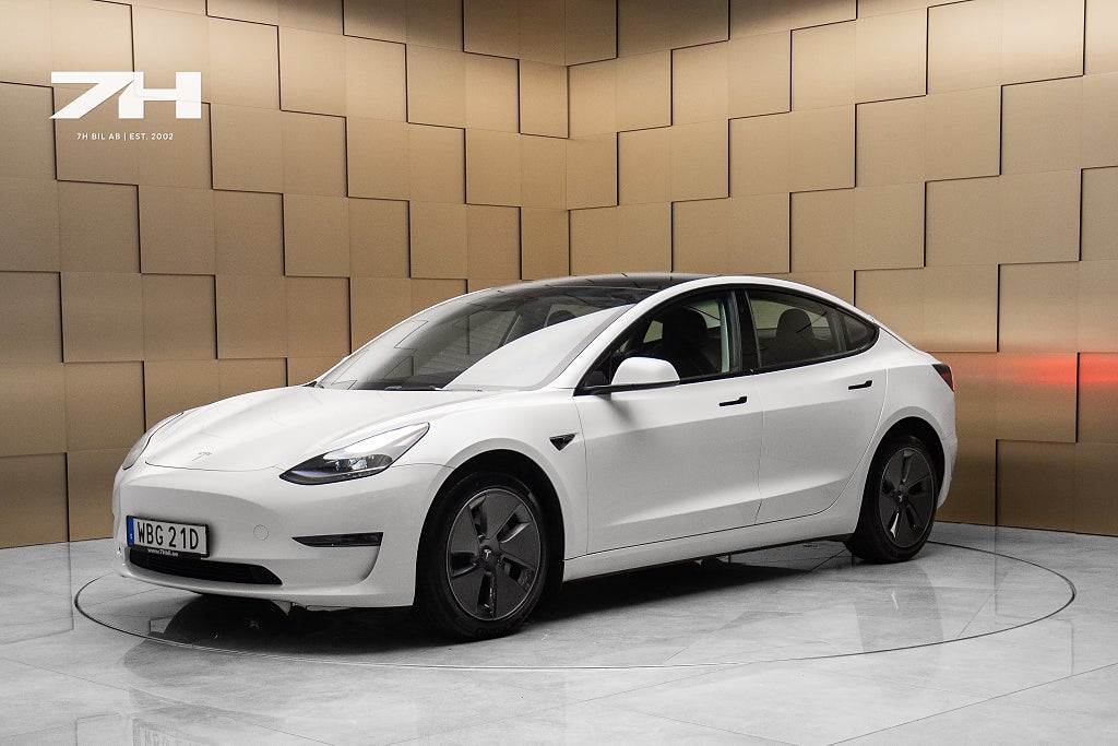 Tesla Model 3 Long Range AWD / Drag / Pano / Autopilot