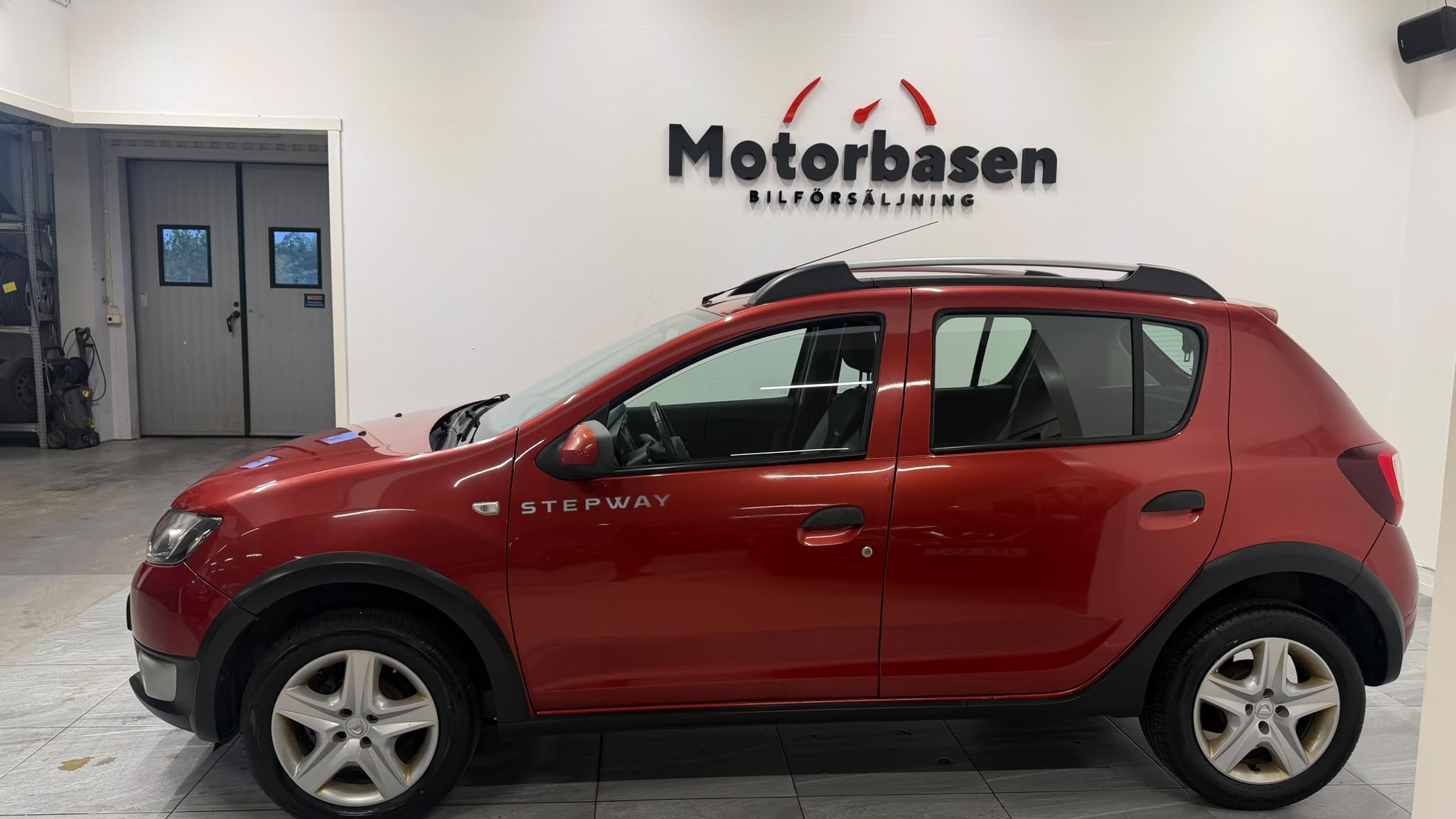 Dacia Sandero Stepway 0.9 TCe Euro 5 2014, bild 2/10