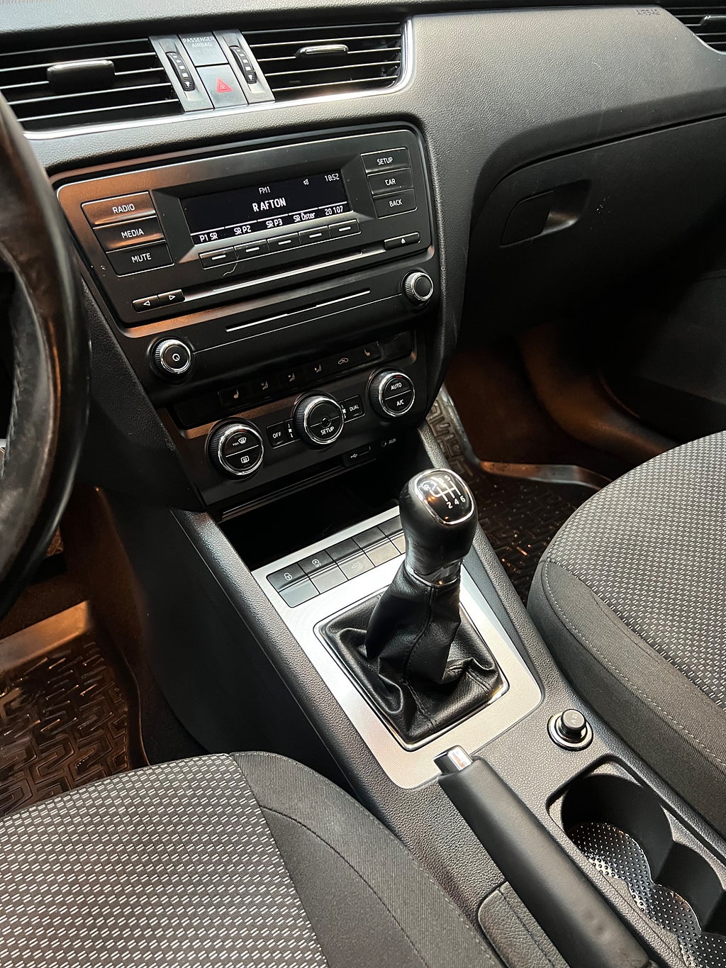 Škoda Octavia Combi 1.2 TSI Manual, 105hp, 2014