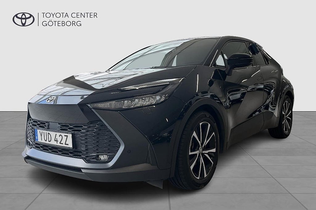Toyota C-HR 1,8 STYLE//VINTERHJUL INGÅR