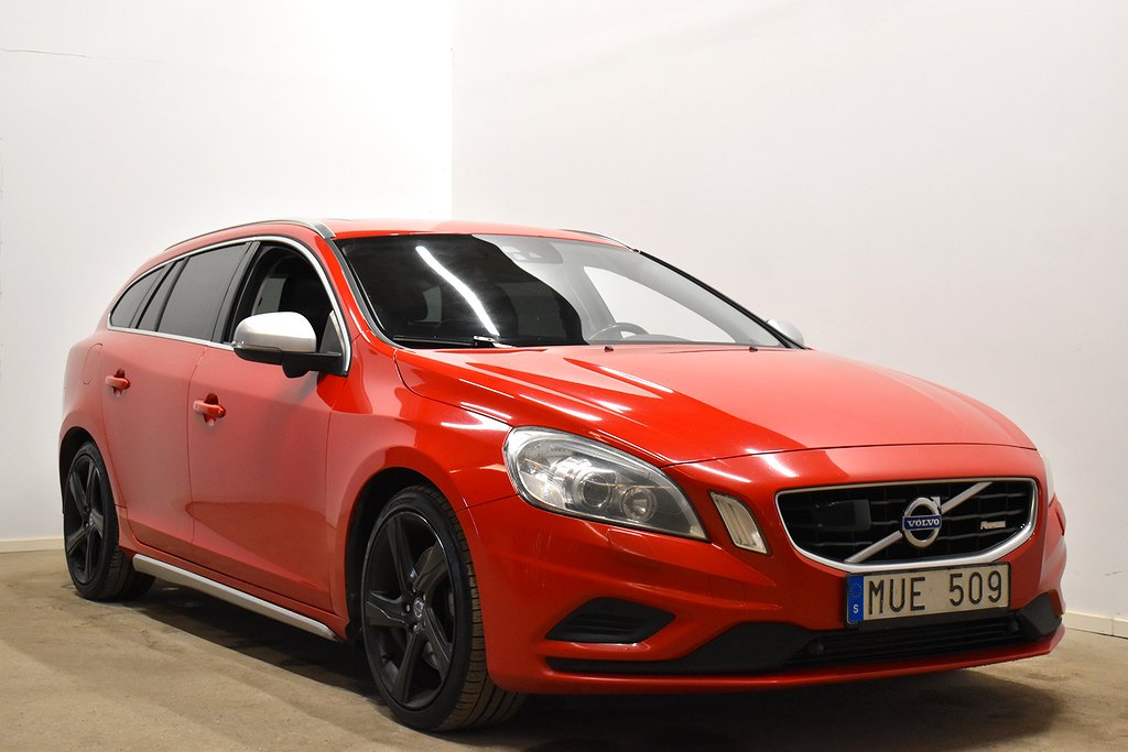 Volvo V60 D5 AWD Geartronic R-Design Drag Navi Taklucka PDC