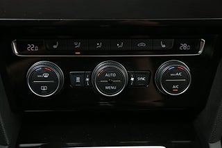 Halvkombi Volkswagen Arteon 24 av 29