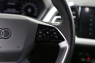 SUV Audi Q4 E-Tron 17 av 26