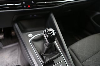 Halvkombi Volkswagen Golf 22 av 26