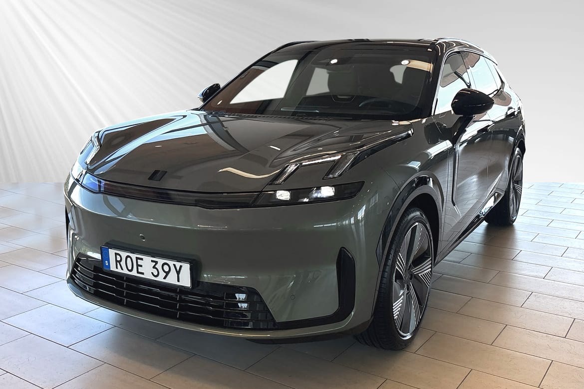 Lynk & Co 08 Core PHEV 2025, bild 6/10