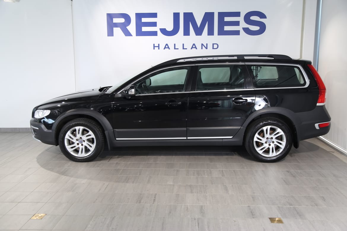 Volvo XC70 D4 AWD Momentum 2016, bild 3/42