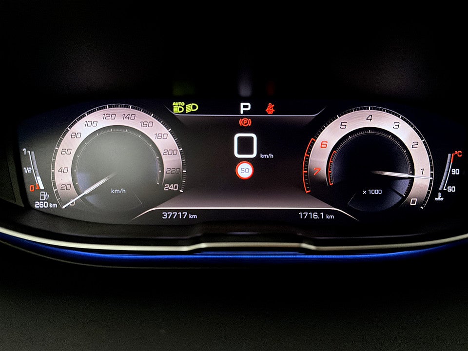 Bild på Peugeot 5008 GT 1.2 PT 130hk Aut - 7-SITS,B-KAMERA,NAV