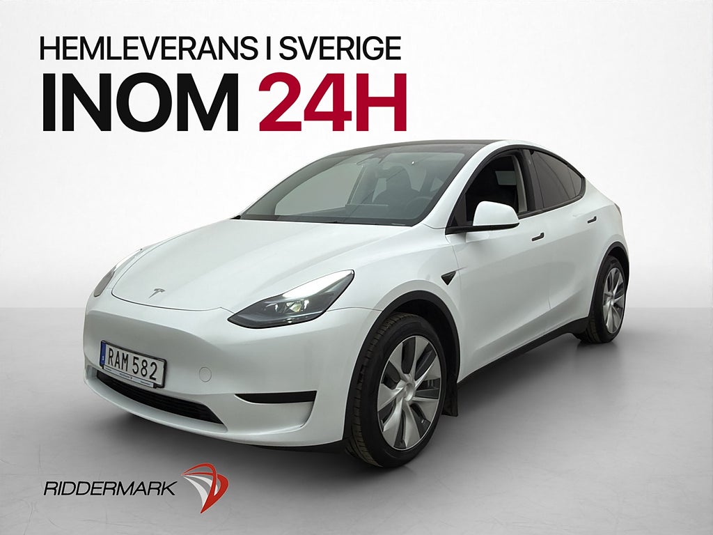 Tesla Model Y Standard Range Dragkrok Panorama Kamera MOMS