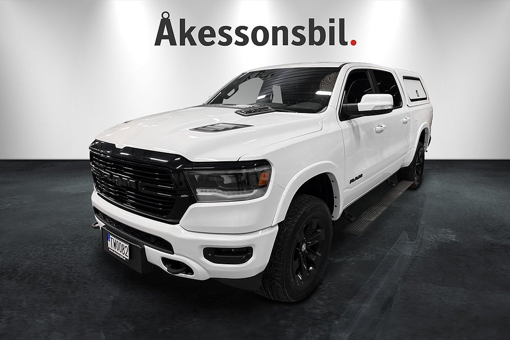 RAM 1500 Laramie Night Edition Kåpa