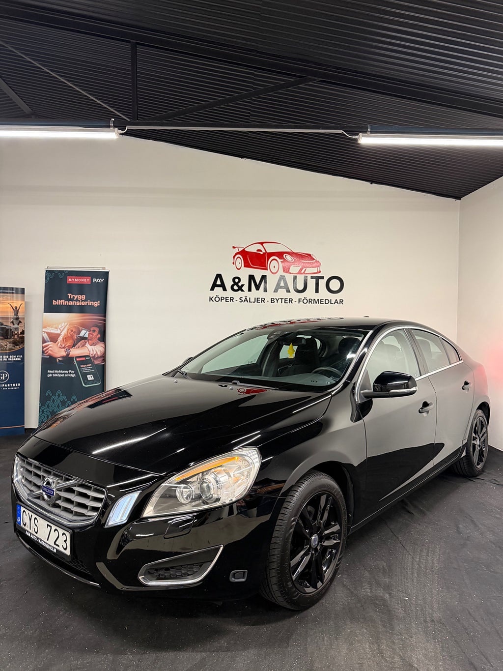 Volvo S60 D5 Geartronic Momentum - Drag / Värmare / Sensorer