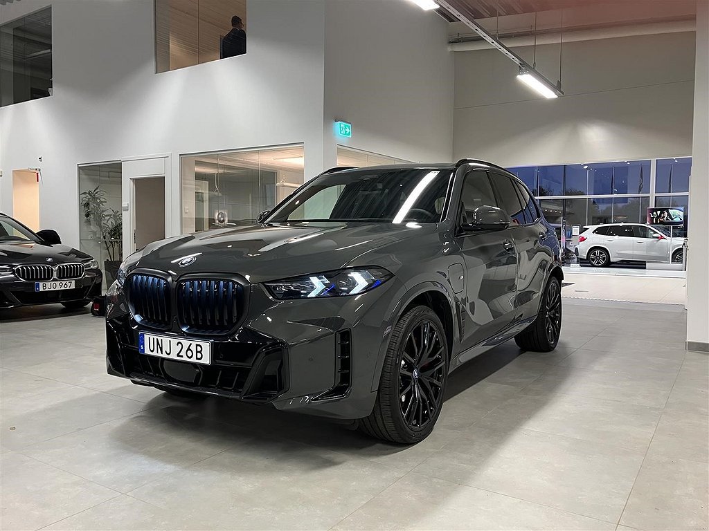 BMW X5 xDrive50e M Sport Pro Innovation DAP Panorama Komfortstol Drag