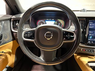 Kombi Volvo V90 Cross Country 11 av 28