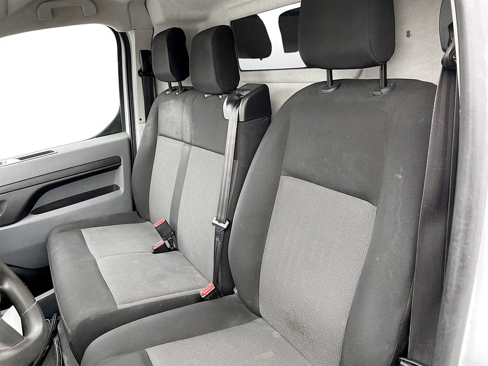 Bild på Citroën Jumpy 2.0 BHDi 177hk Aut P-SENSORER DRAG