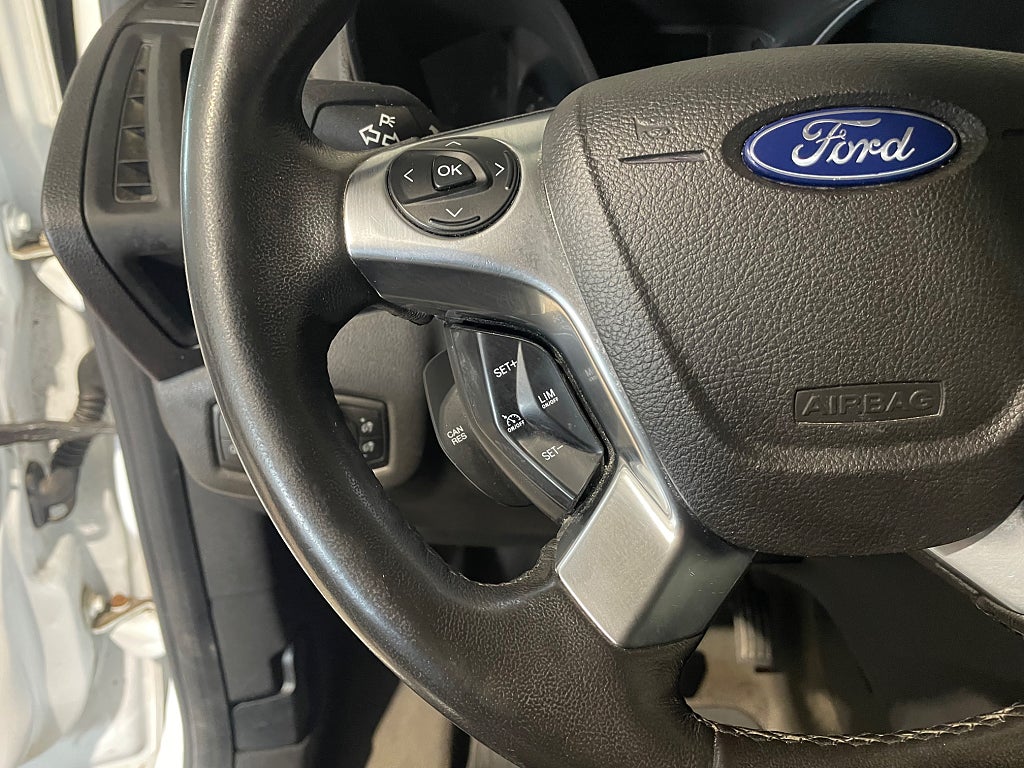 Ford transit Connect 220 1.5 TDCi Powershift Drag Bkam Värmare Moms