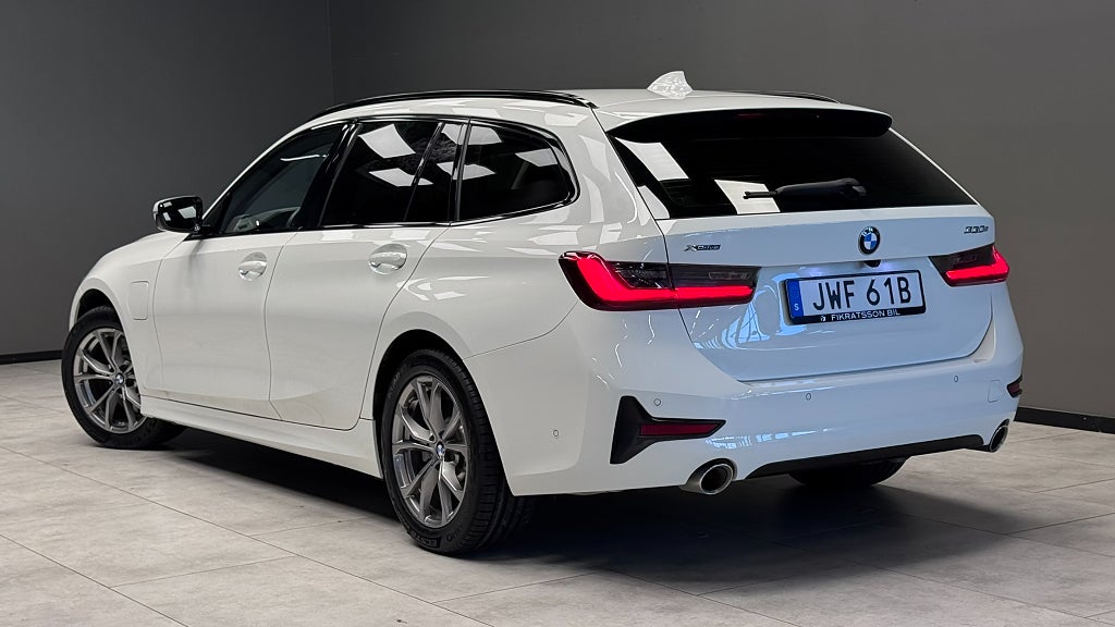 BMW 330e 2021 - miniatyr 16