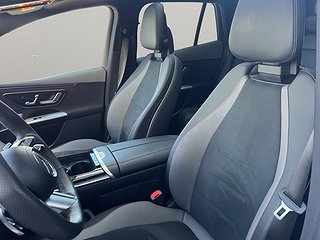 SUV Mercedes-Benz EQE 5 av 15