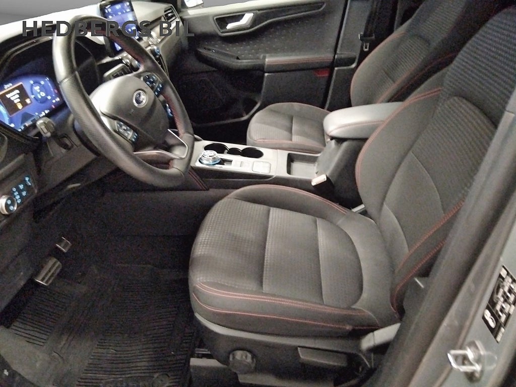 Ford Kuga CX482E ST-LINE MUY AUTOMAT 2WD thumbnail