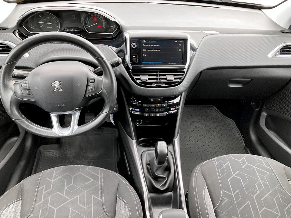 Bild på Peugeot 2008 Active 1,2 PT 82hk FARTHÅLLARE