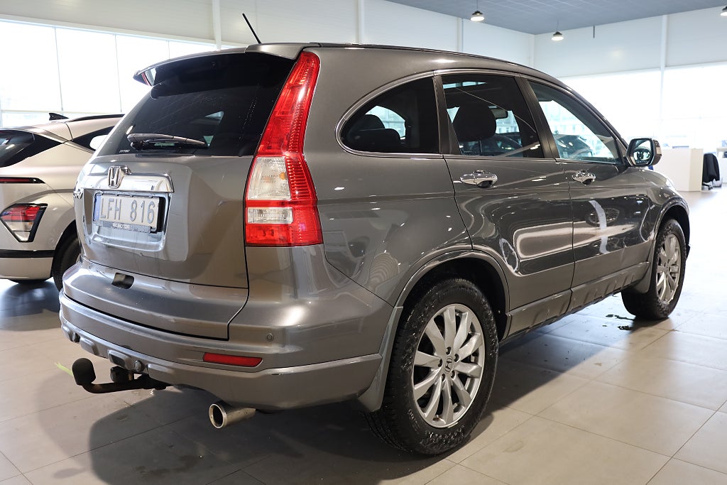 Honda CR-V 2,0 i-VTEC Executive 4WD Aut Pano Drag Läder PDC 2011