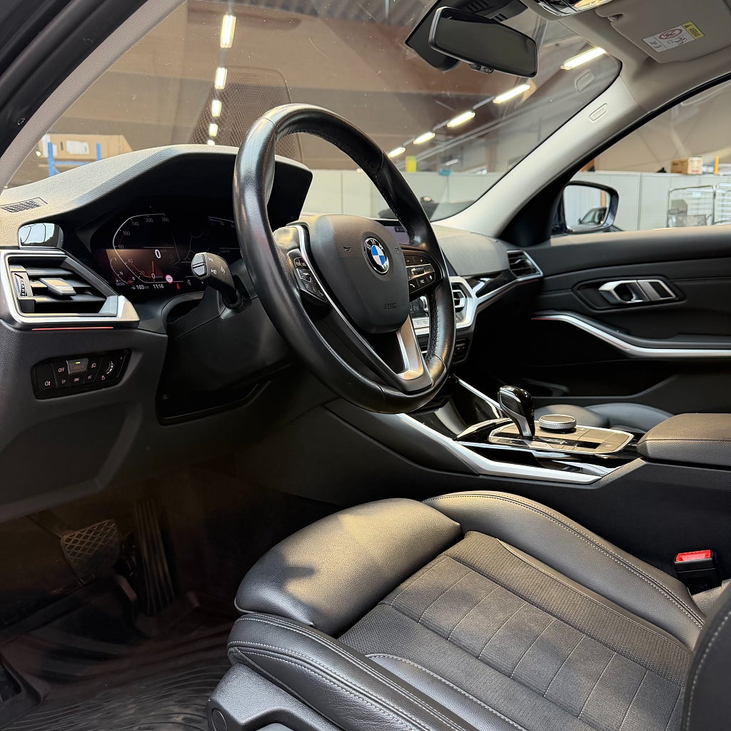 BMW 320D xDrive Touring Steptronic Sport line Keyless