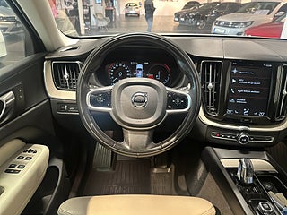Volvo XC60 Recharge T8 AWD Inscription Pano/Skinn/360/Drag/MoK