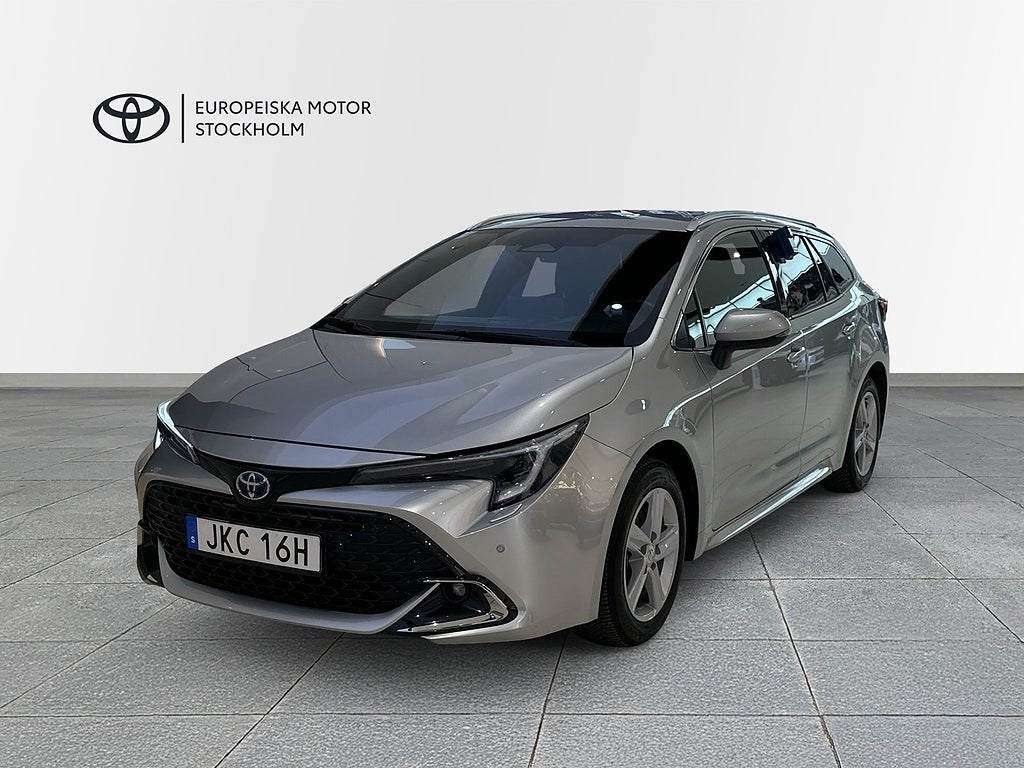 Toyota Corolla 2.0 HSD TOURING SPORTS STYLE  PLUSPAKET / V-HJUL / MOMS