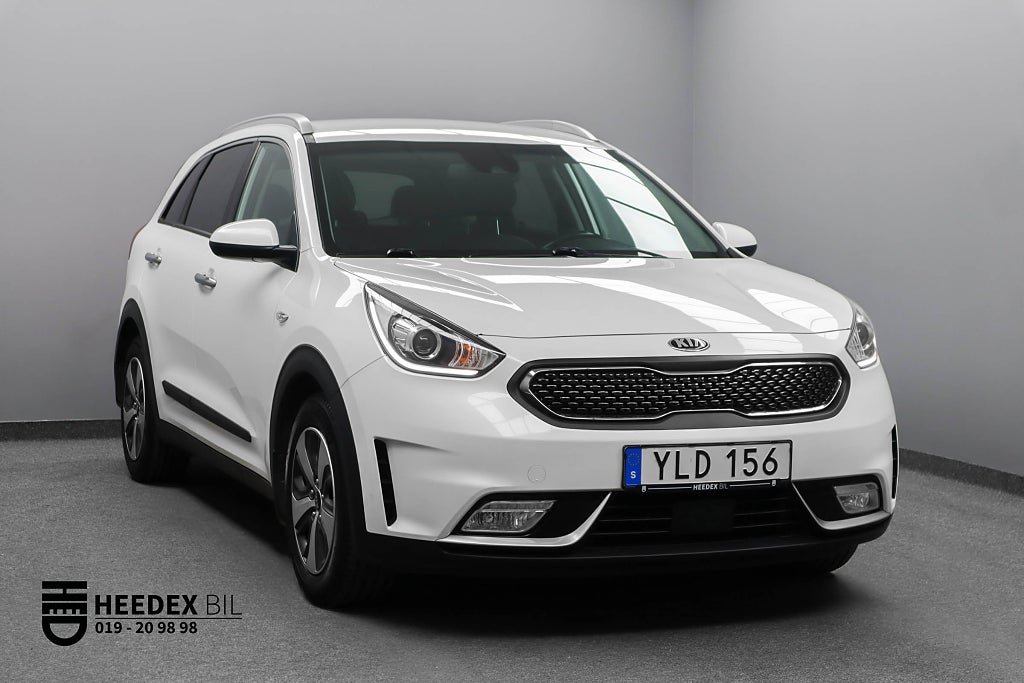 Kia Niro Hybrid DCT Advance Plus Kamera Drag Rattvärme Carplay