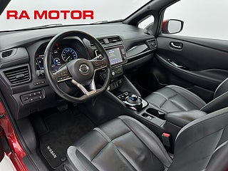 Halvkombi Nissan Leaf 8 av 14