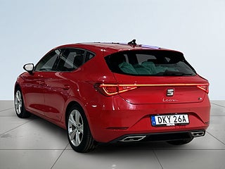 Seat Leon 1.0 eTSI FR Motorvärmare Psens Kamera GPS CarPlay SoV – bild 5