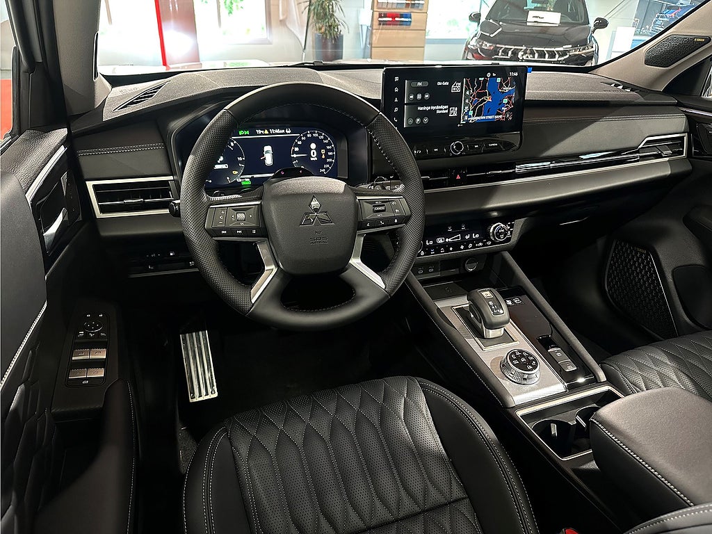 Bild på Mitsubishi Outlander Instyle Plug-In Hyrbrid 4WD - PRIVATLEASING