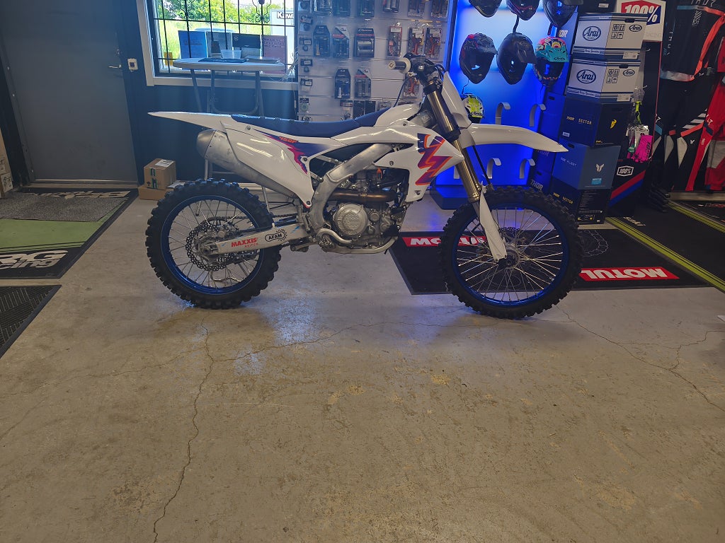Yamaha YZF 450 