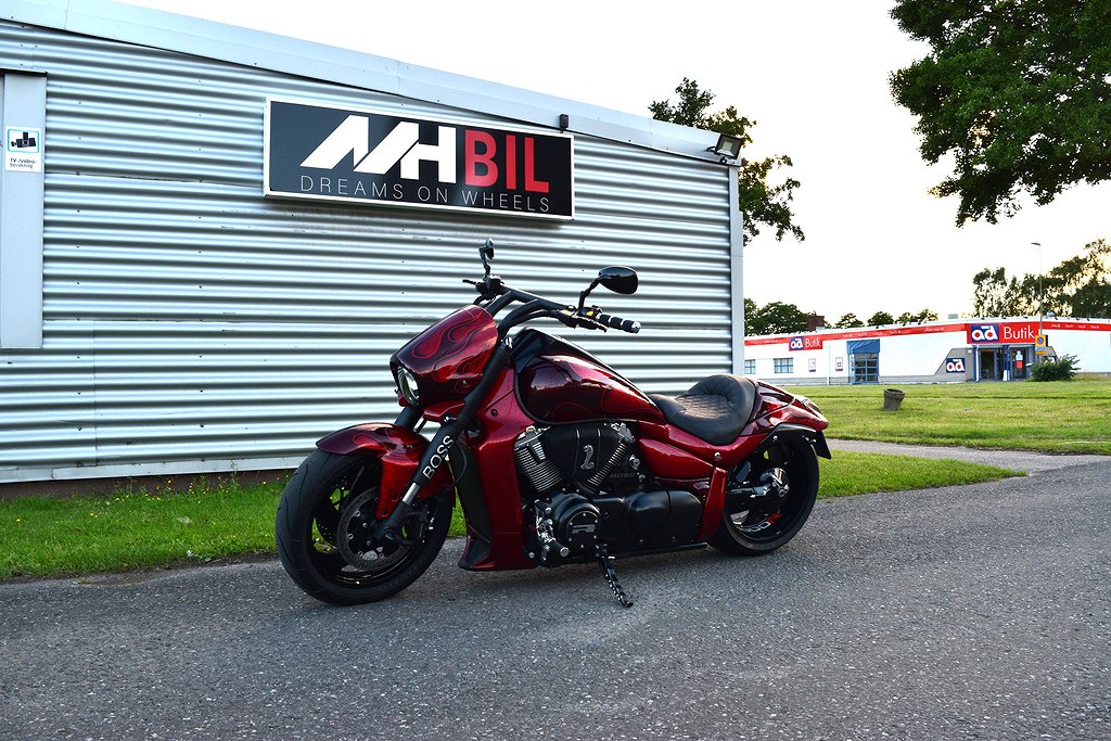 Suzuki VZR1800 Intruder M1800R Boss utställningsskick